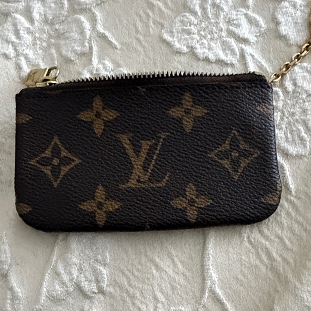 Louis Vuitton Monogram Canvas Zip Key Pouch - Brown & Gold Hardware